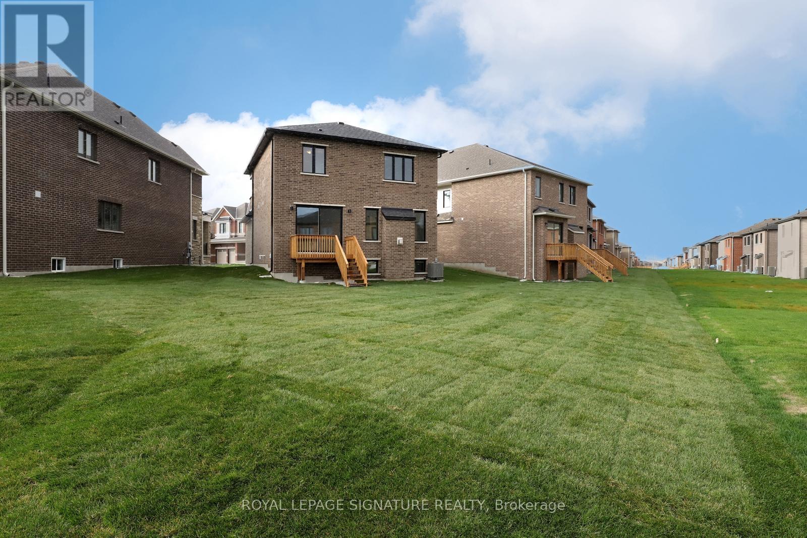 88 Mcbride Trail, Barrie, Ontario  L9J 0Y9 - Photo 35 - S12708276