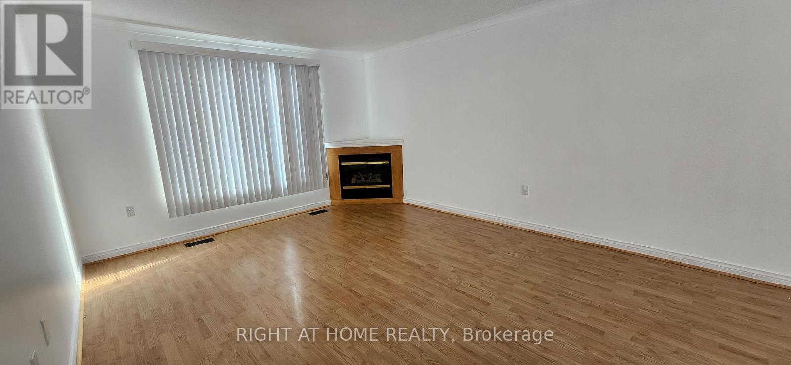 #main - 56 Springdale Drive, Barrie (Cundles East), Ontario  L4M 5B1 - Photo 7 - S12708370