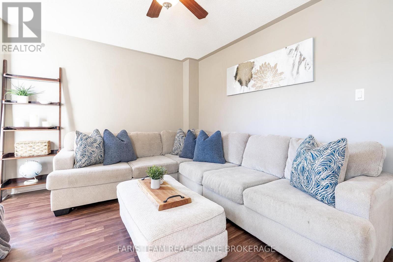 63 Jagges Drive, Barrie (Edgehill Drive), Ontario  L4N 0W8 - Photo 14 - S12708388