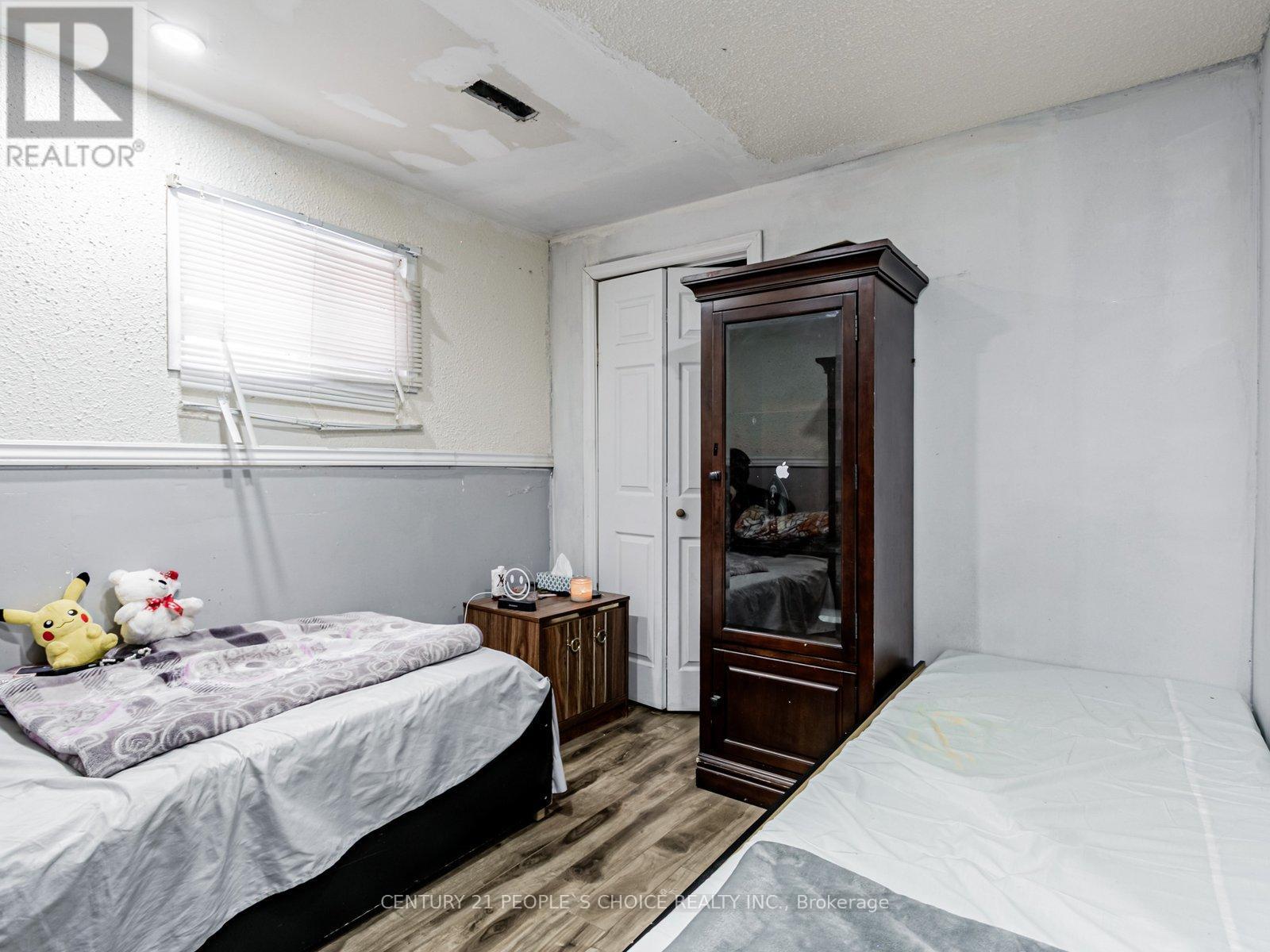 18 Curtis Drive, Brampton, Ontario  L6Y 2J6 - Photo 25 - W12627758