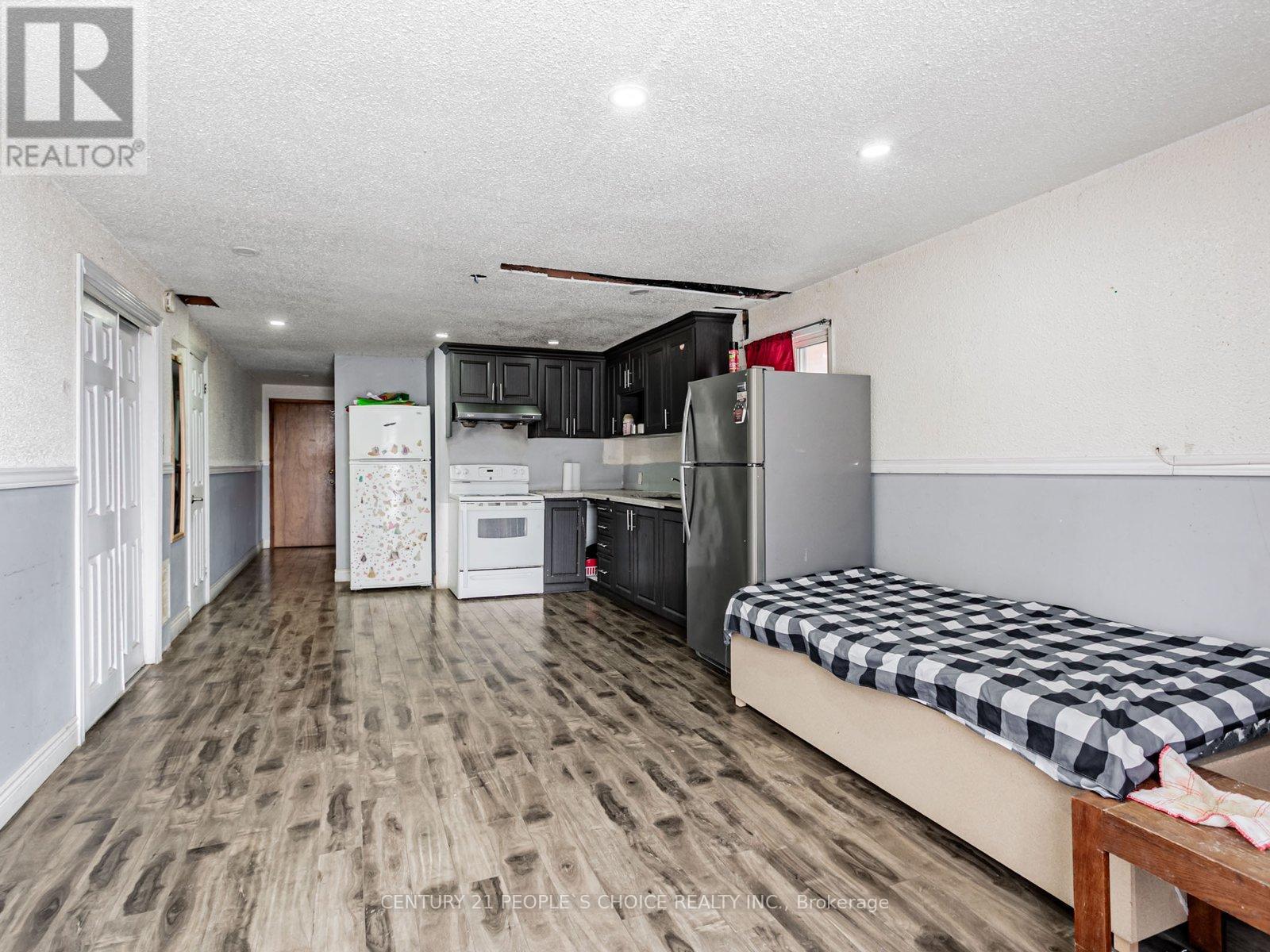 18 Curtis Drive, Brampton, Ontario  L6Y 2J6 - Photo 29 - W12627758