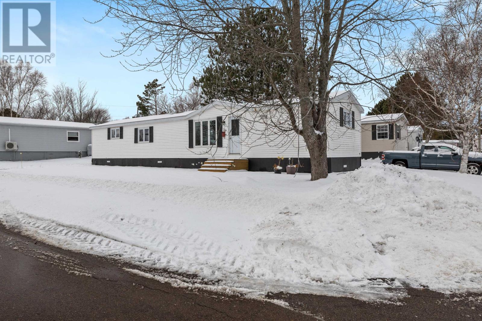88 Mariner Drive, Charlottetown, Prince Edward Island  C1C 1M2 - Photo 3 - 202601063