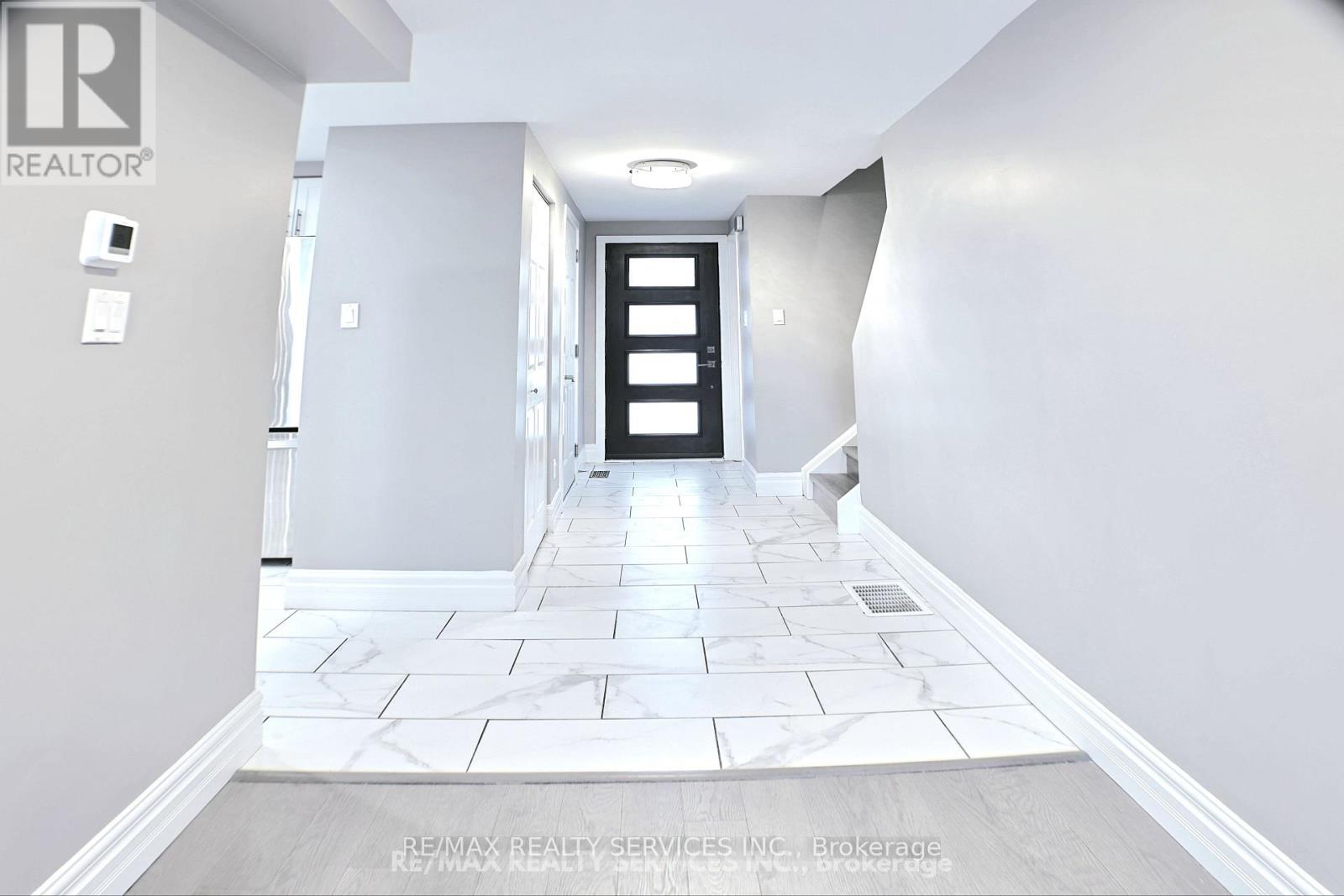 662 Elgin Street N, Cambridge, Ontario  N1R 7W5 - Photo 7 - X12707424