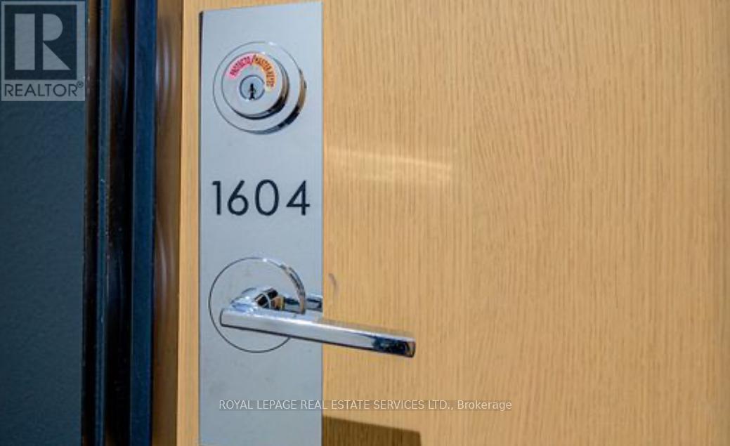 1604 - 2520 Eglinton Avenue W, Mississauga, Ontario  L5M 0Y4 - Photo 2 - W12708180