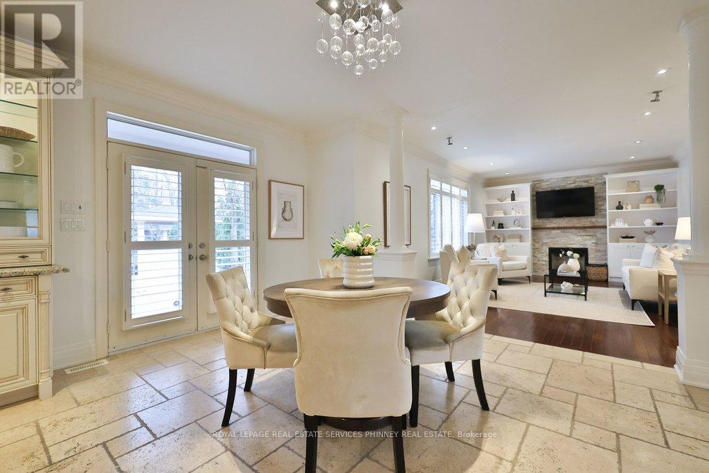 253 Jones Street, Oakville, Ontario  L6L 3G5 - Photo 17 - W12708318