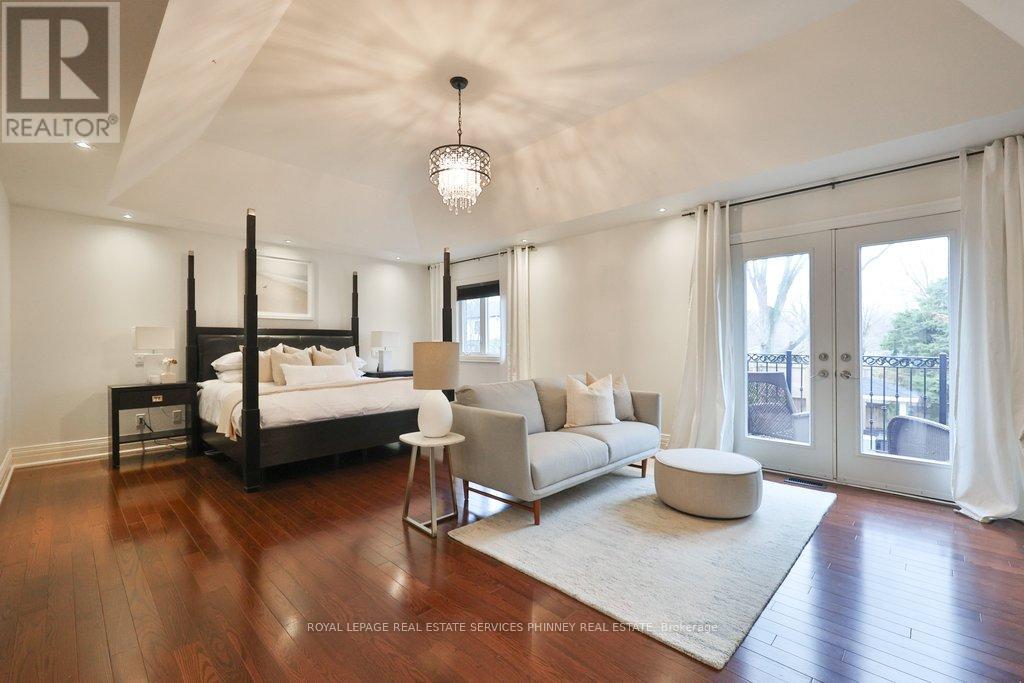 253 Jones Street, Oakville, Ontario  L6L 3G5 - Photo 23 - W12708318