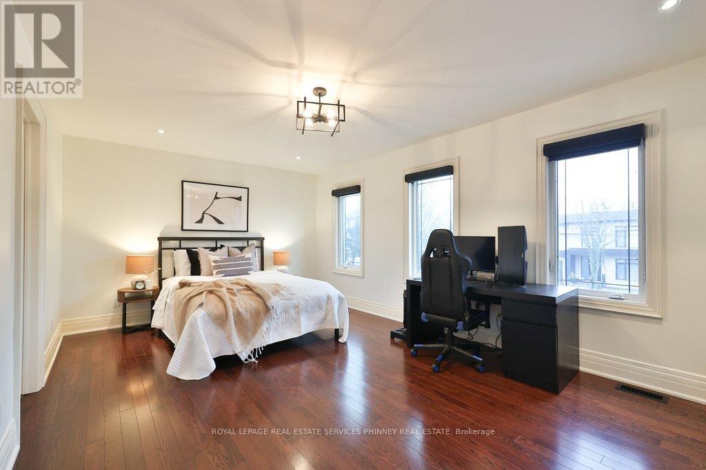 253 Jones Street, Oakville, Ontario  L6L 3G5 - Photo 28 - W12708318