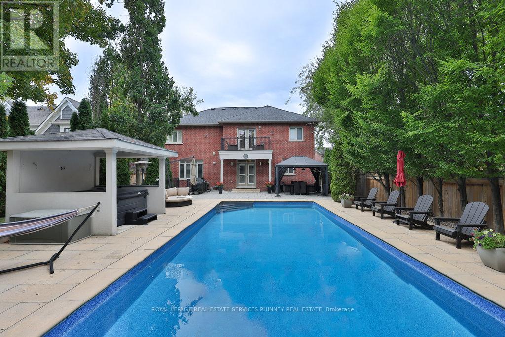 253 Jones Street, Oakville, Ontario  L6L 3G5 - Photo 45 - W12708318
