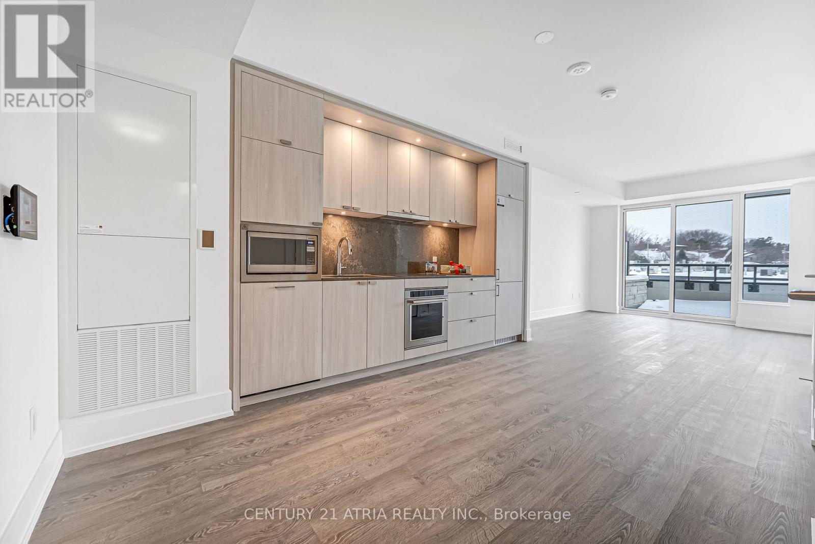 217 - 259 THE KINGSWAY, toronto (edenbridge-humber valley), Ontario