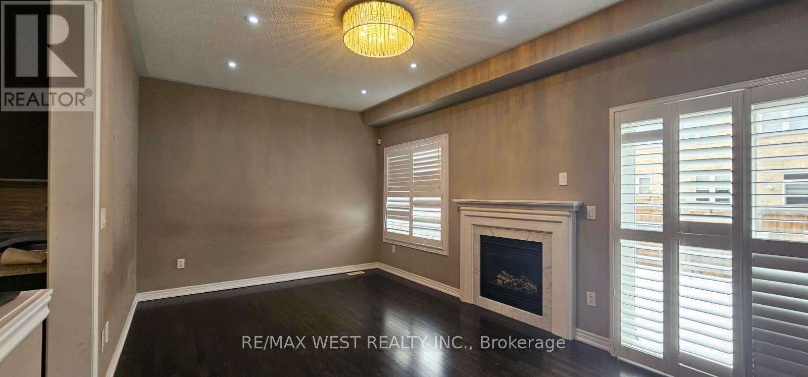 38 Wasaga Road, Brampton, Ontario  L6X 3B1 - Photo 10 - W12708330