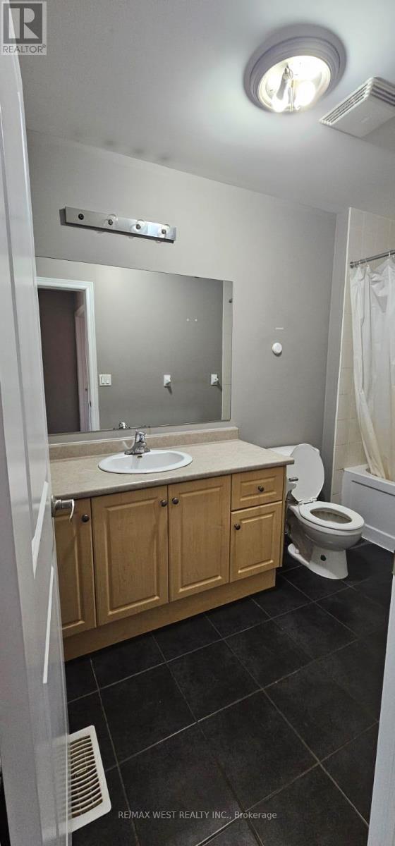 38 Wasaga Road, Brampton, Ontario  L6X 3B1 - Photo 23 - W12708330