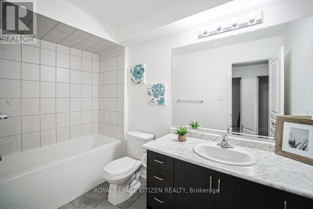 3059 Postridge Drive, Oakville, Ontario  L6H 0S1 - Photo 21 - W12708394