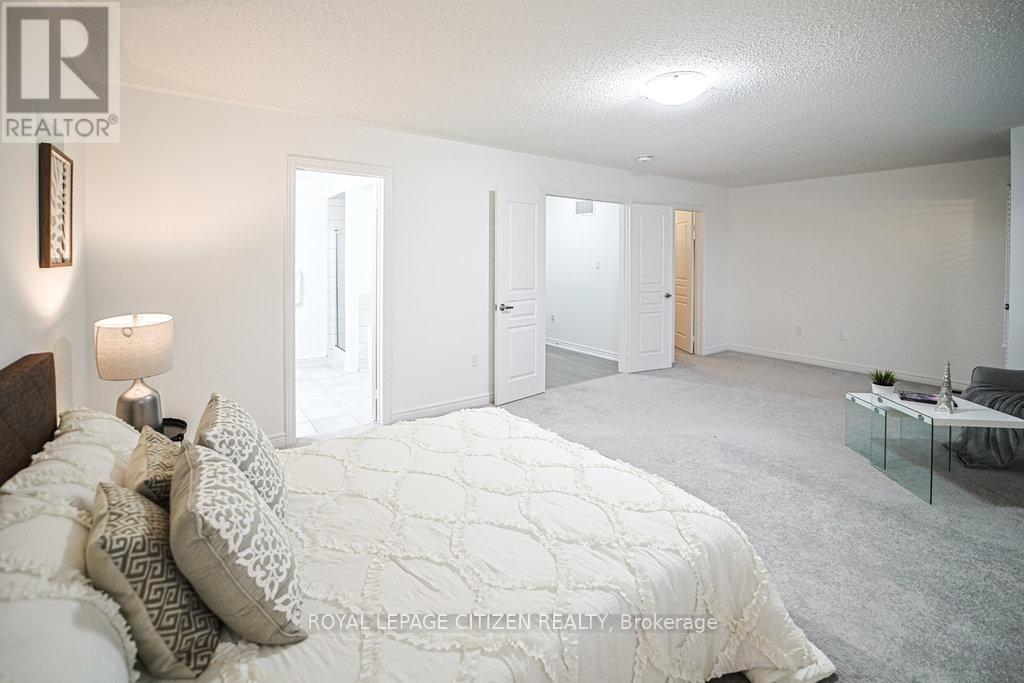 3059 Postridge Drive, Oakville, Ontario  L6H 0S1 - Photo 39 - W12708394