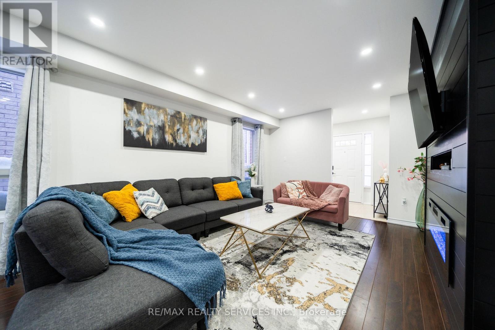 24 Florence Drive, Brampton, Ontario  L7A 2M4 - Photo 10 - W12708436