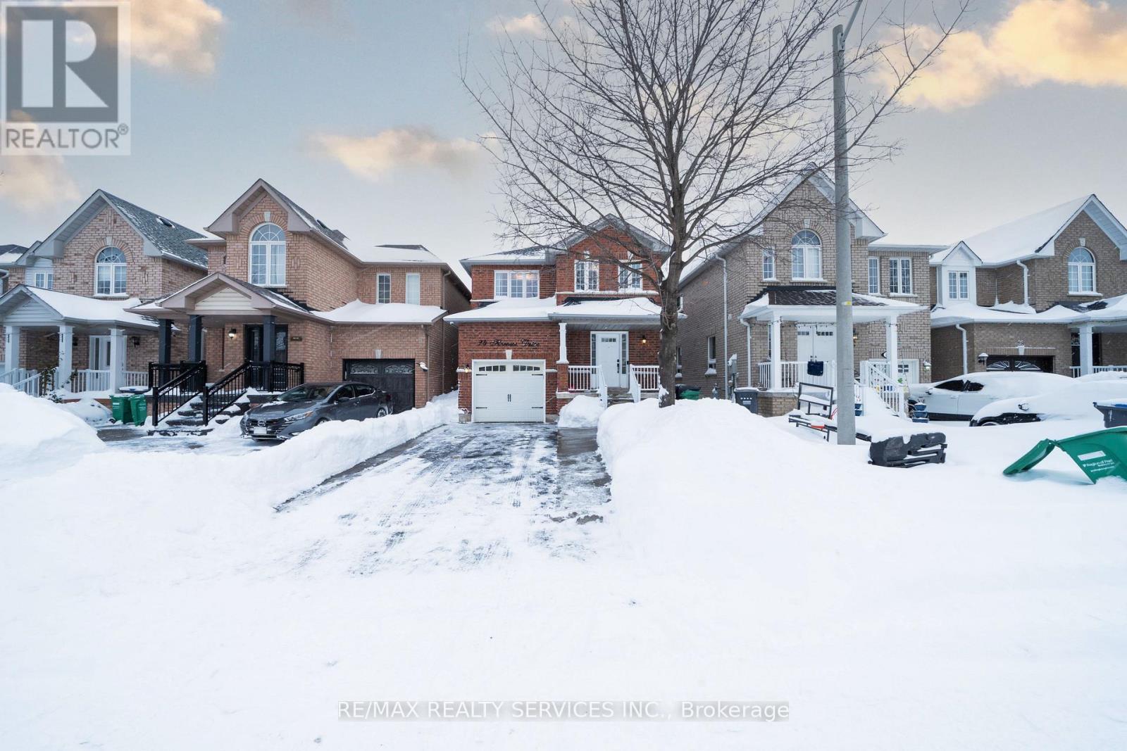 24 Florence Drive, Brampton, Ontario  L7A 2M4 - Photo 2 - W12708436