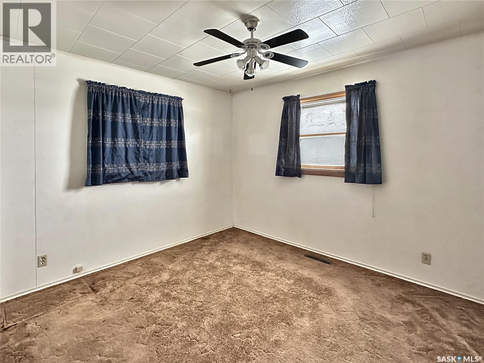 17 Jarvis Street, Qu'appelle, Saskatchewan  S0G 4A0 - Photo 7 - SK027028