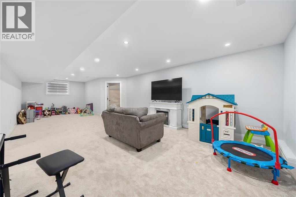 875 Magnolia Lane, Sarnia, Ontario  N7S 0G3 - Photo 32 - 26001148