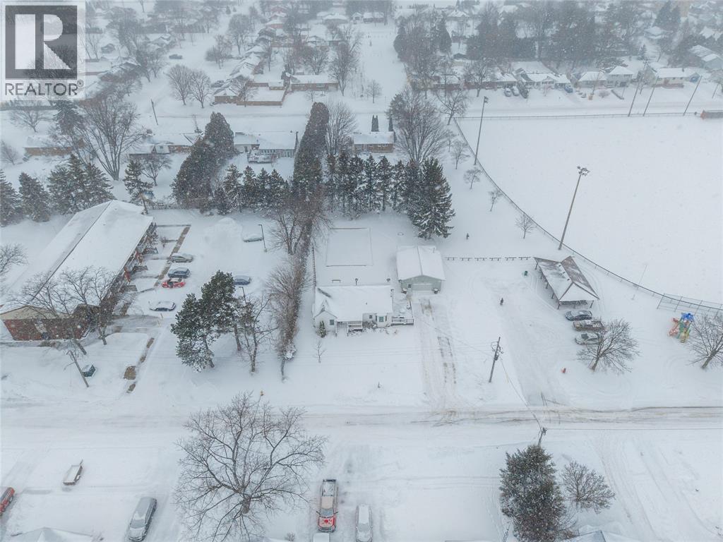 583 Ontario Street, Plympton-Wyoming, Ontario  N0N 1T0 - Photo 38 - 26001346