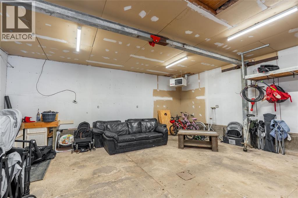 583 Ontario Street, Plympton-Wyoming, Ontario  N0N 1T0 - Photo 27 - 26001346