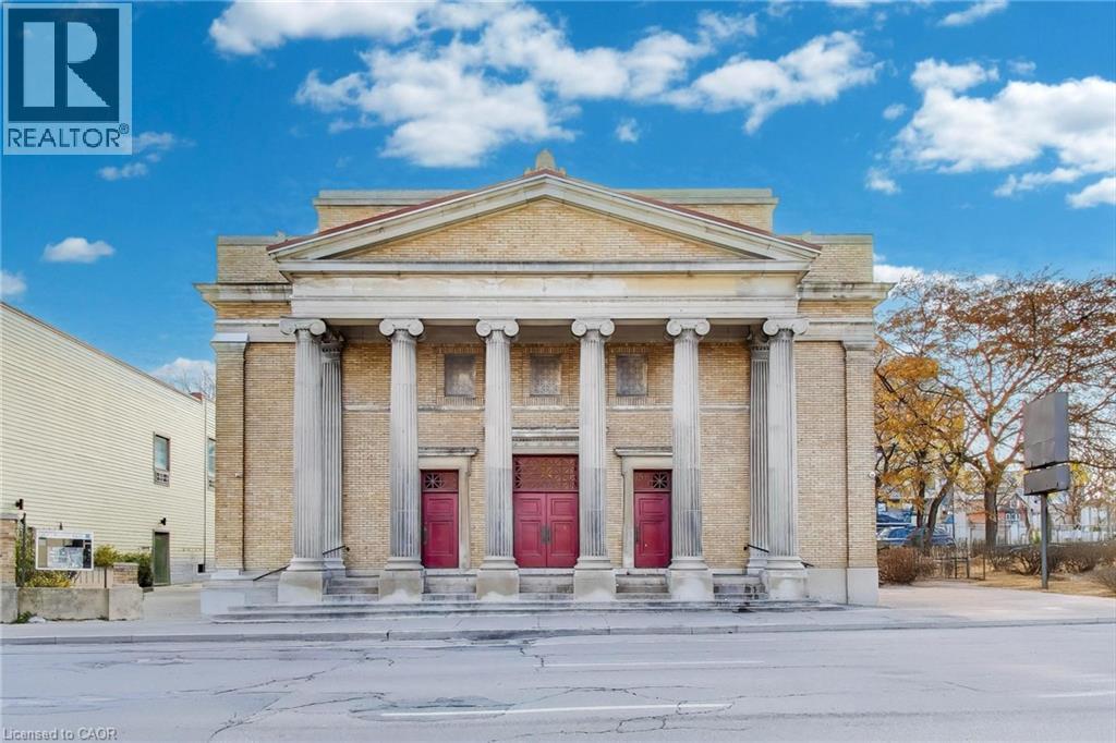 200 MAIN Street E, Hamilton, Ontario