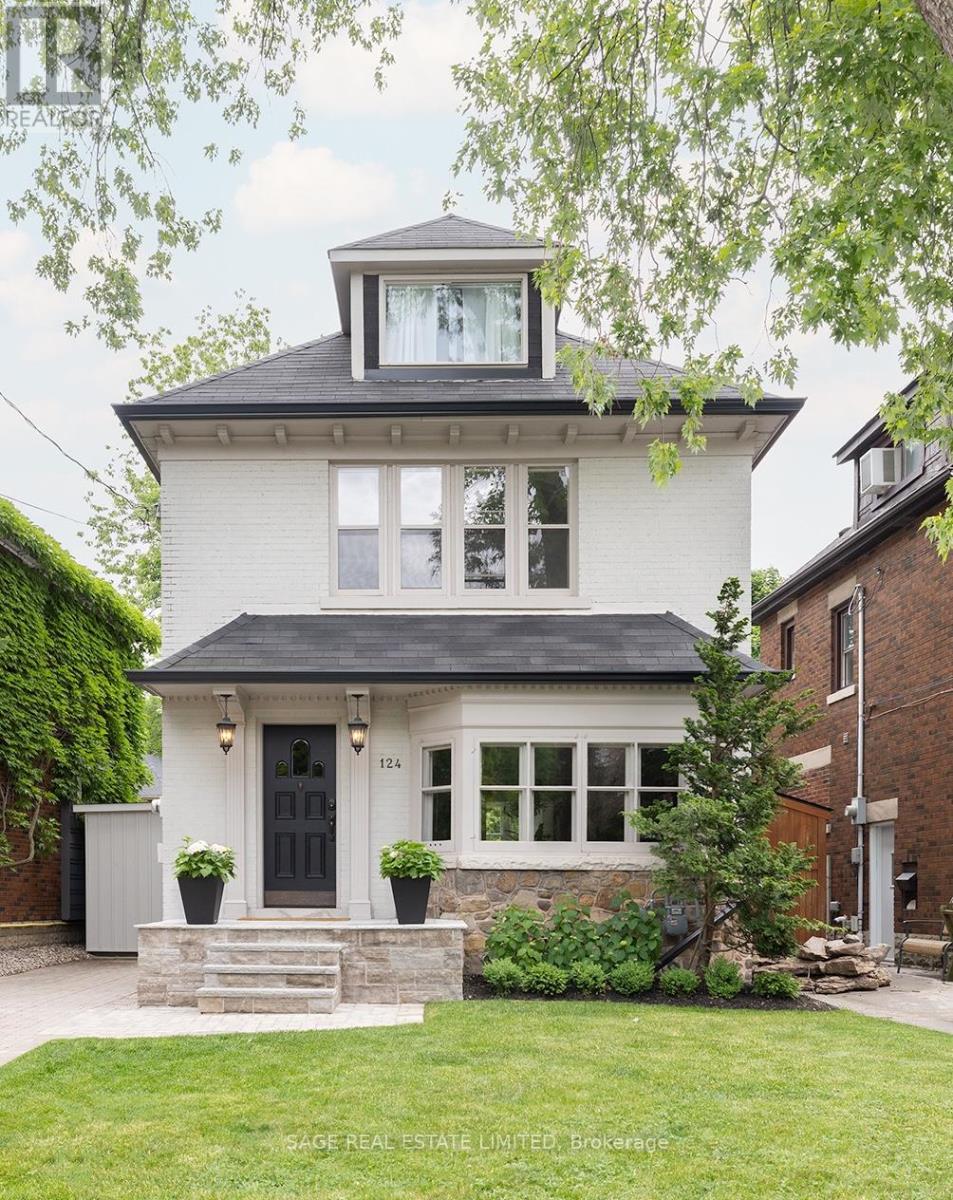 124 Cline Avenue N, Hamilton, Ontario  L8S 3Z8 - Photo 1 - X12708362