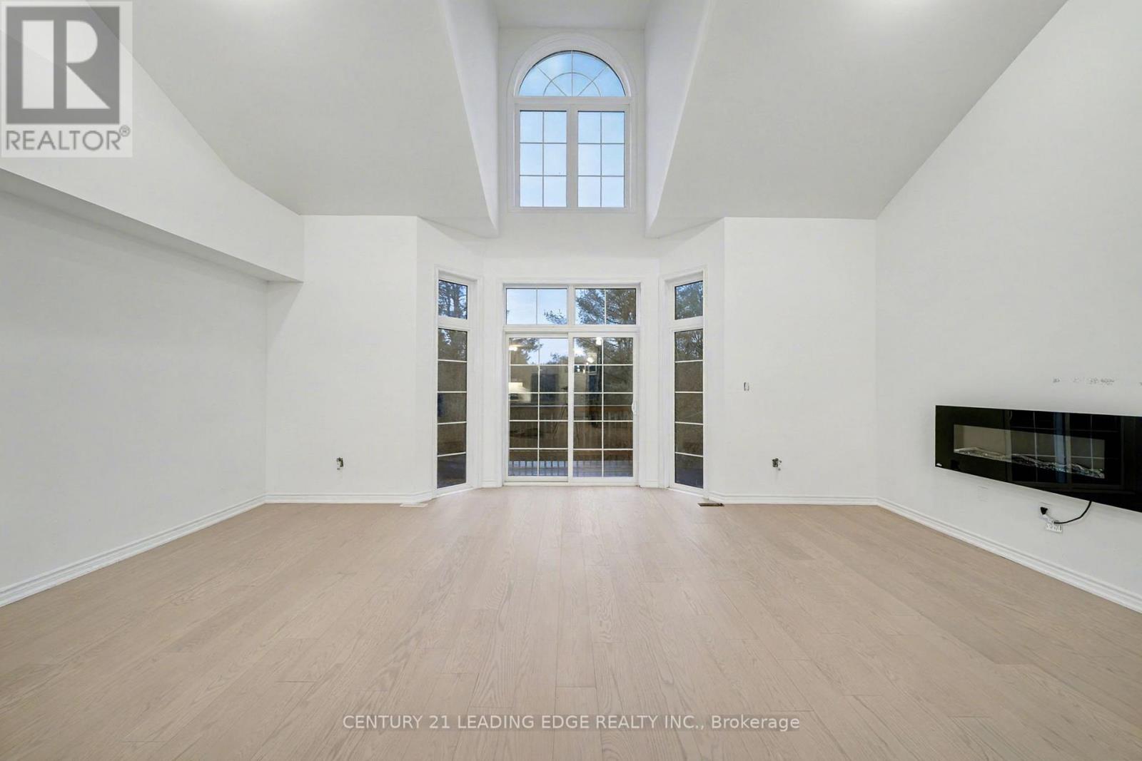 8 Turnberry Court, Bracebridge, Ontario  P1L 0N5 - Photo 11 - X12708434