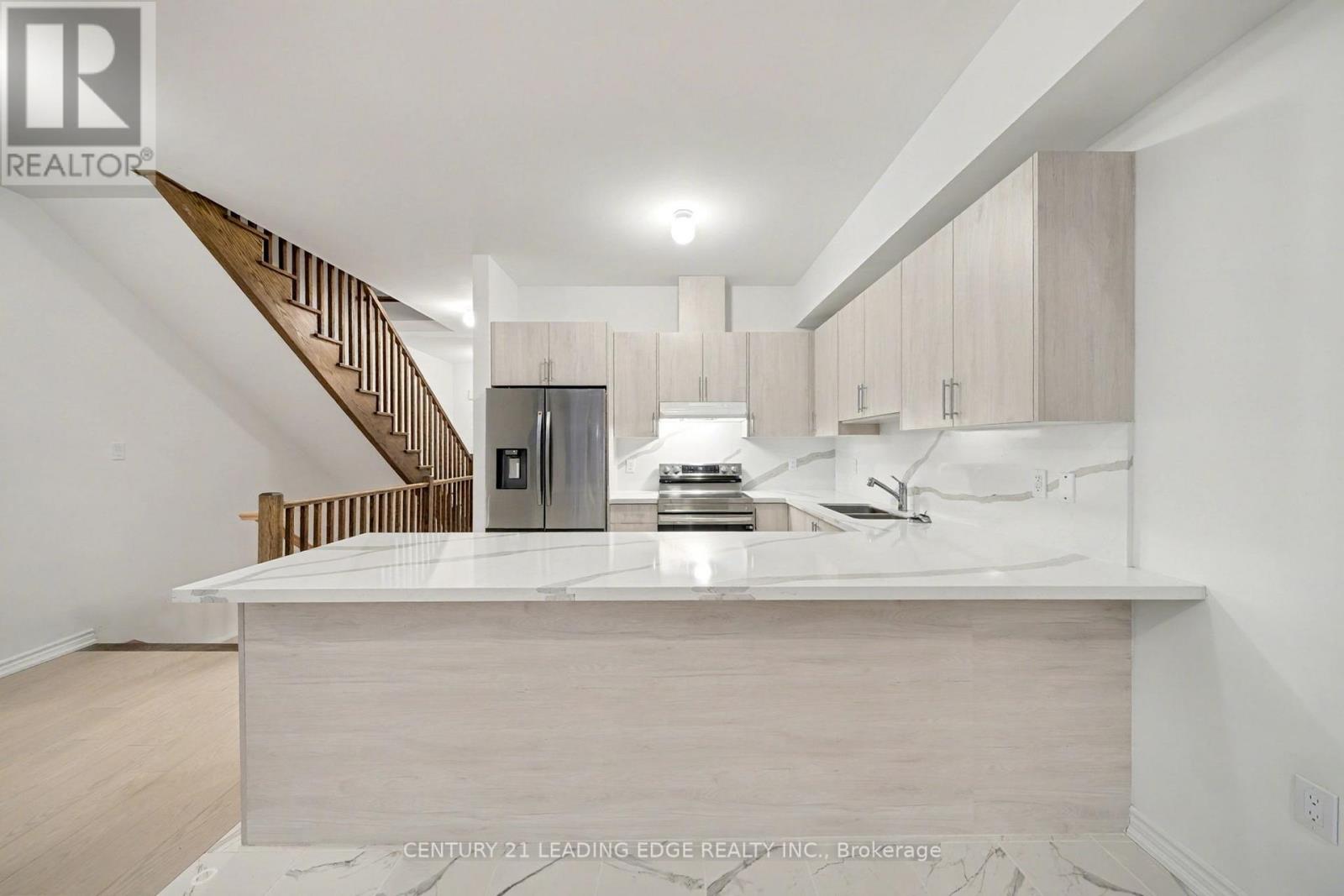 8 Turnberry Court, Bracebridge, Ontario  P1L 0N5 - Photo 16 - X12708434