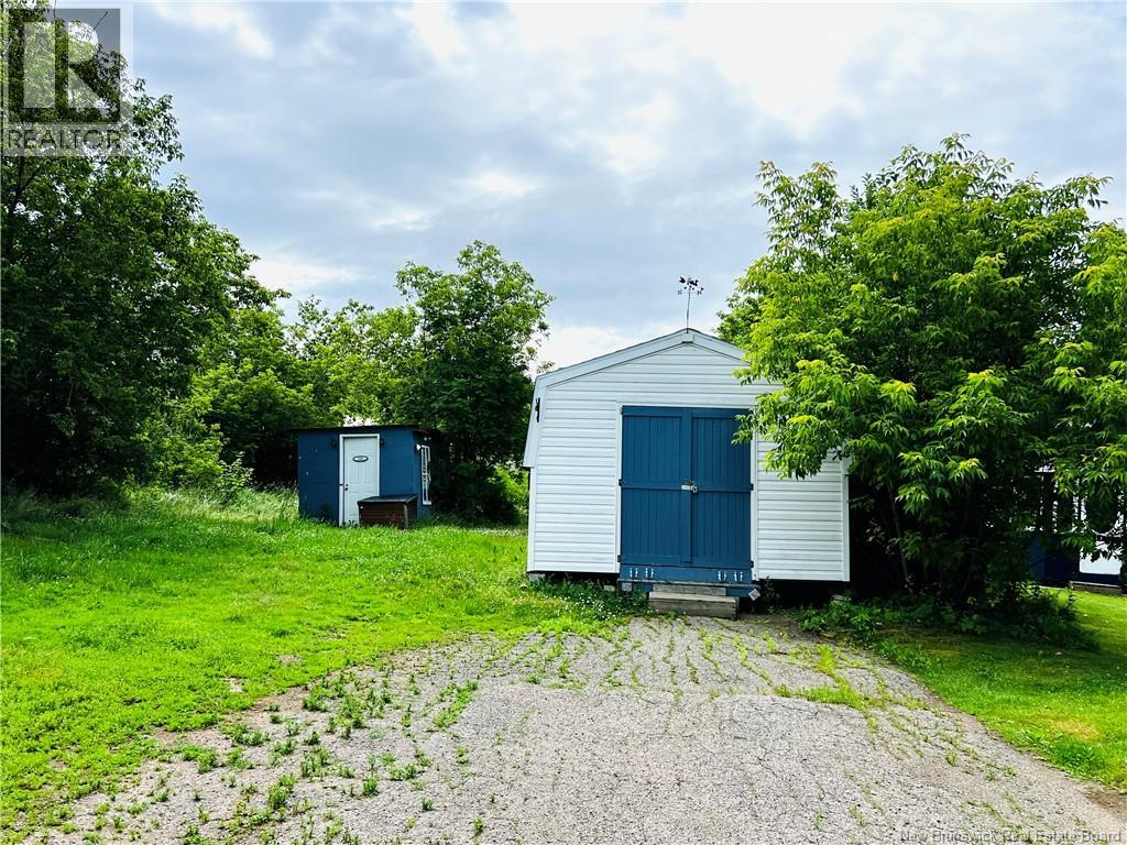 246 Dumaresq, Bathurst, New Brunswick  E2A 1H8 - Photo 6 - NB132391