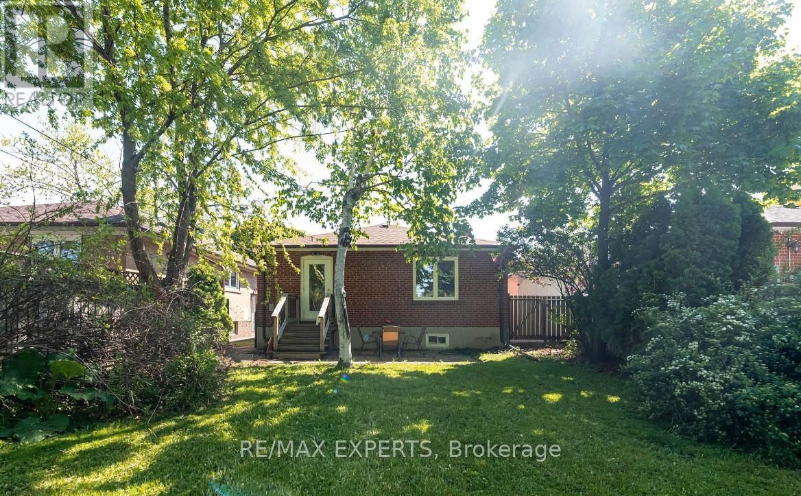 Bsmt - 47 Rayside Drive, Toronto, Ontario  M9C 1S9 - Photo 15 - W12680782