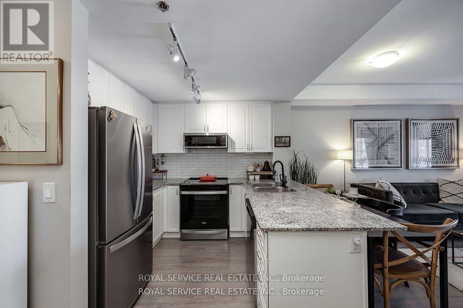 220 - 21 Brookhouse Drive, Clarington, Ontario  L1B 0V4 - Photo 12 - E12708506