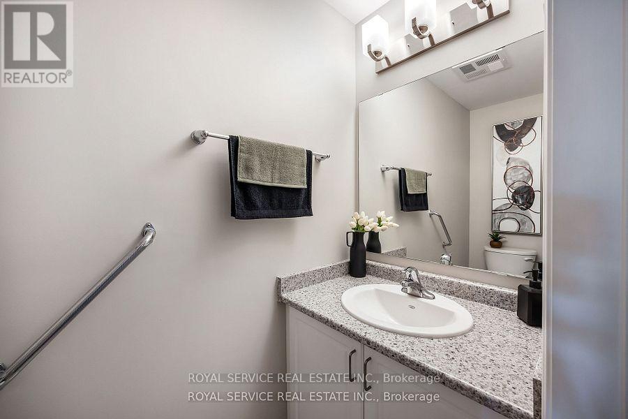 220 - 21 Brookhouse Drive, Clarington, Ontario  L1B 0V4 - Photo 28 - E12708506