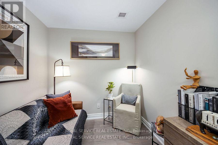 220 - 21 Brookhouse Drive, Clarington, Ontario  L1B 0V4 - Photo 8 - E12708506