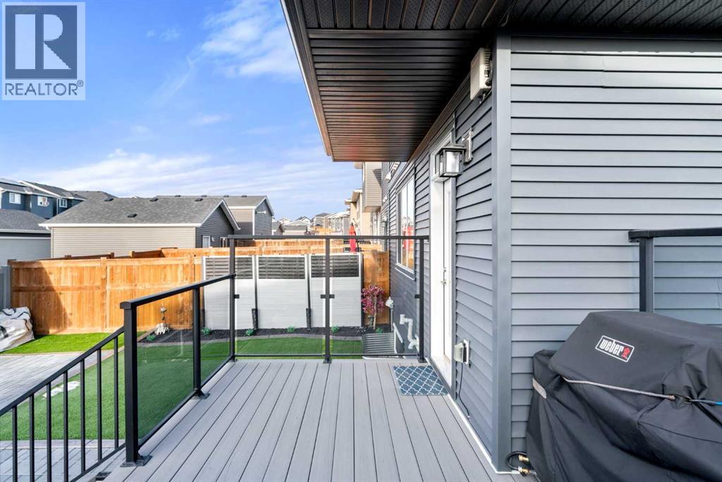 3 Sundown Manor, Cochrane, Alberta  T4C 2T3 - Photo 28 - A2278920