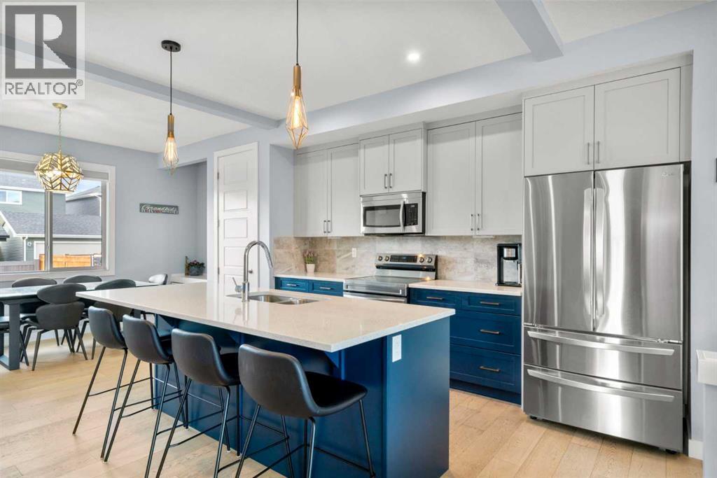 3 Sundown Manor, Cochrane, Alberta  T4C 2T3 - Photo 9 - A2278920