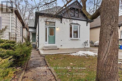 888 Queens Avenue, London East, Ontario  N5W 3H8 - Photo 3 - X12708526