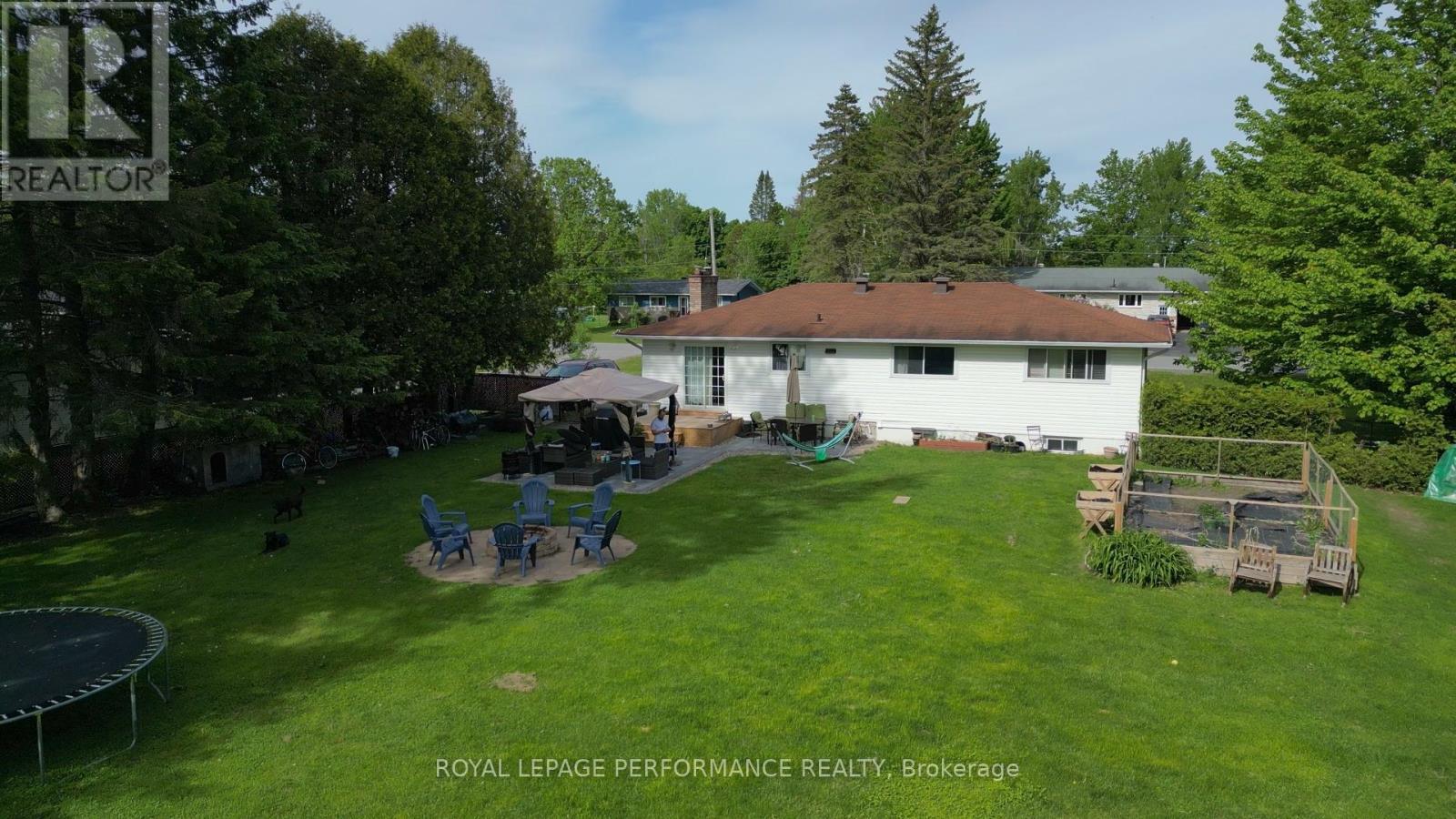 131 Forest Lane, The Nation, Ontario  K0A 1W0 - Photo 6 - X12708460