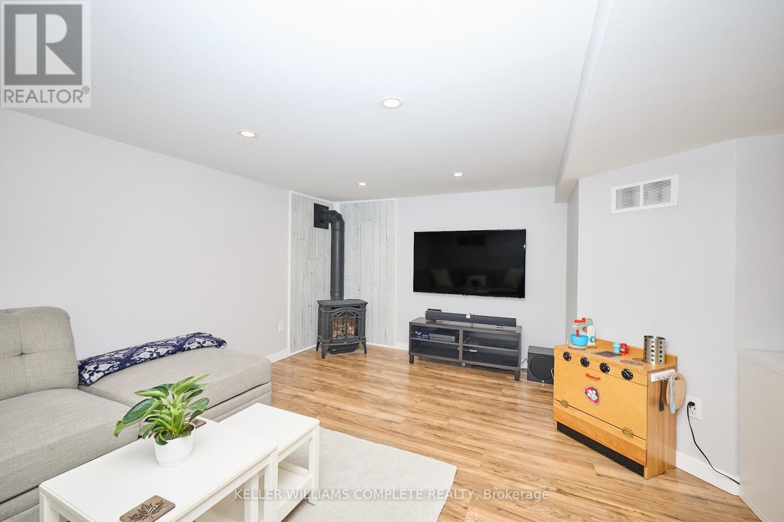 19 Else Street N, St. Catharines (Vine/linwell), Ontario  L2N 2B9 - Photo 20 - X12708468