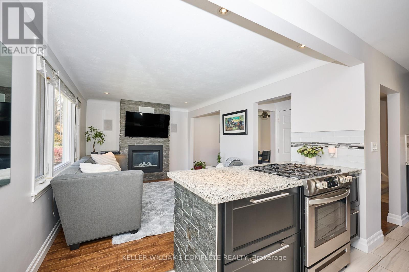 19 Else Street N, St. Catharines (Vine/linwell), Ontario  L2N 2B9 - Photo 3 - X12708468