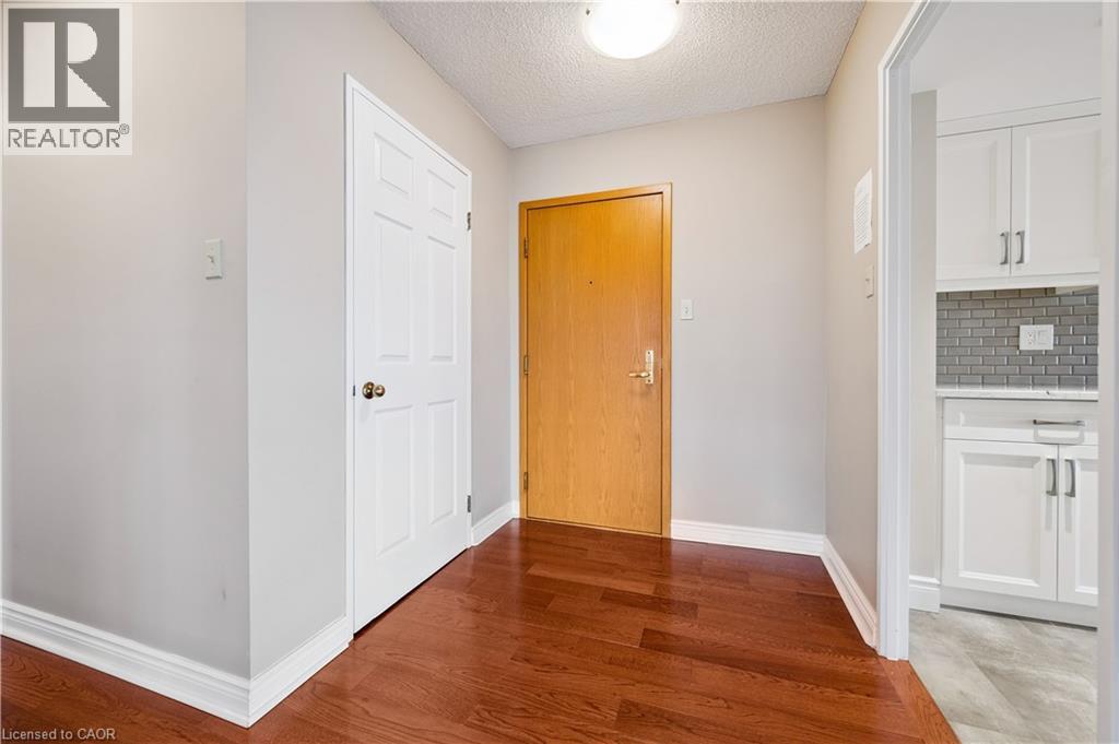 6 Willow Street Unit# 1106, Waterloo, Ontario  N2J 4S3 - Photo 7 - 40786387