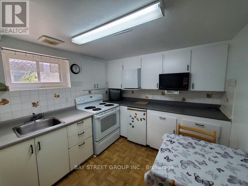 Lower - 73 Regatta Crescent, Toronto, Ontario  M2R 2X7 - Photo 16 - C12708498