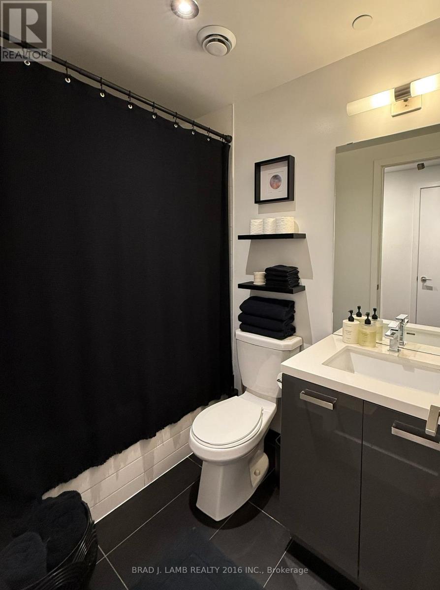 1105 - 11 Charlotte Street, Toronto, Ontario  M5V 2H5 - Photo 6 - C12708554