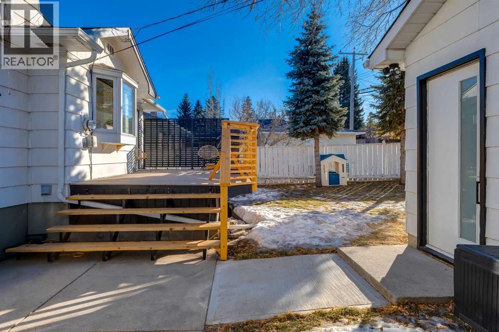 2539 Chicoutimi Drive Nw, Calgary, Alberta  T2L 0W4 - Photo 39 - A2279653