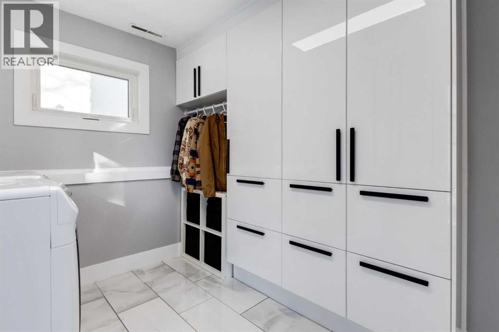 2539 Chicoutimi Drive Nw, Calgary, Alberta  T2L 0W4 - Photo 25 - A2279653