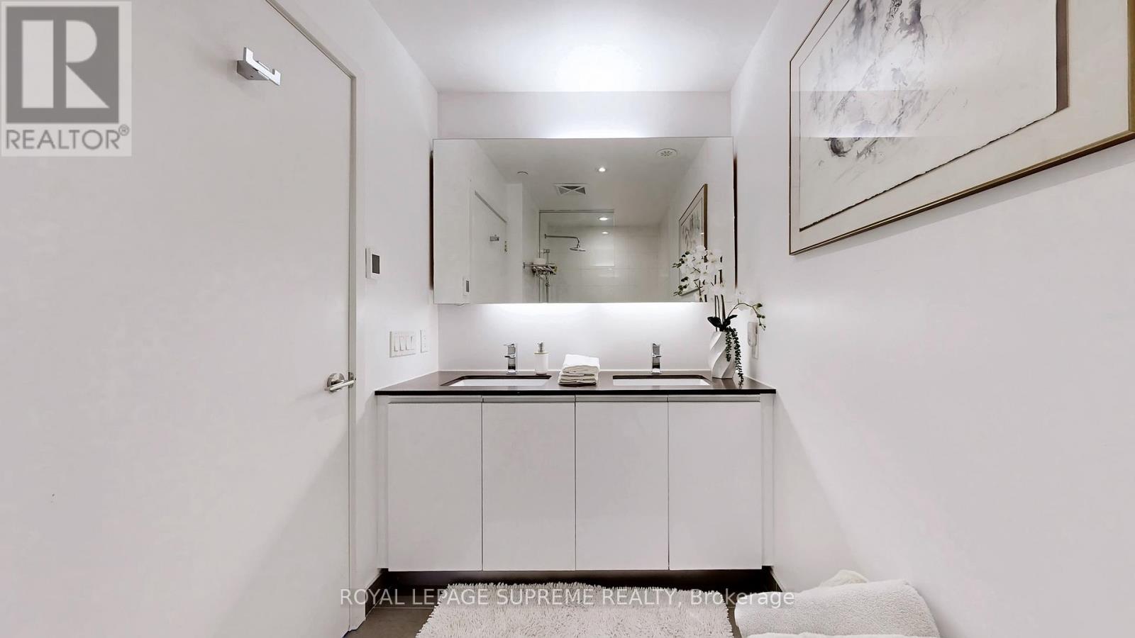 1246 Dundas Street E, Toronto, Ontario  M4M 1S3 - Photo 44 - E12708552