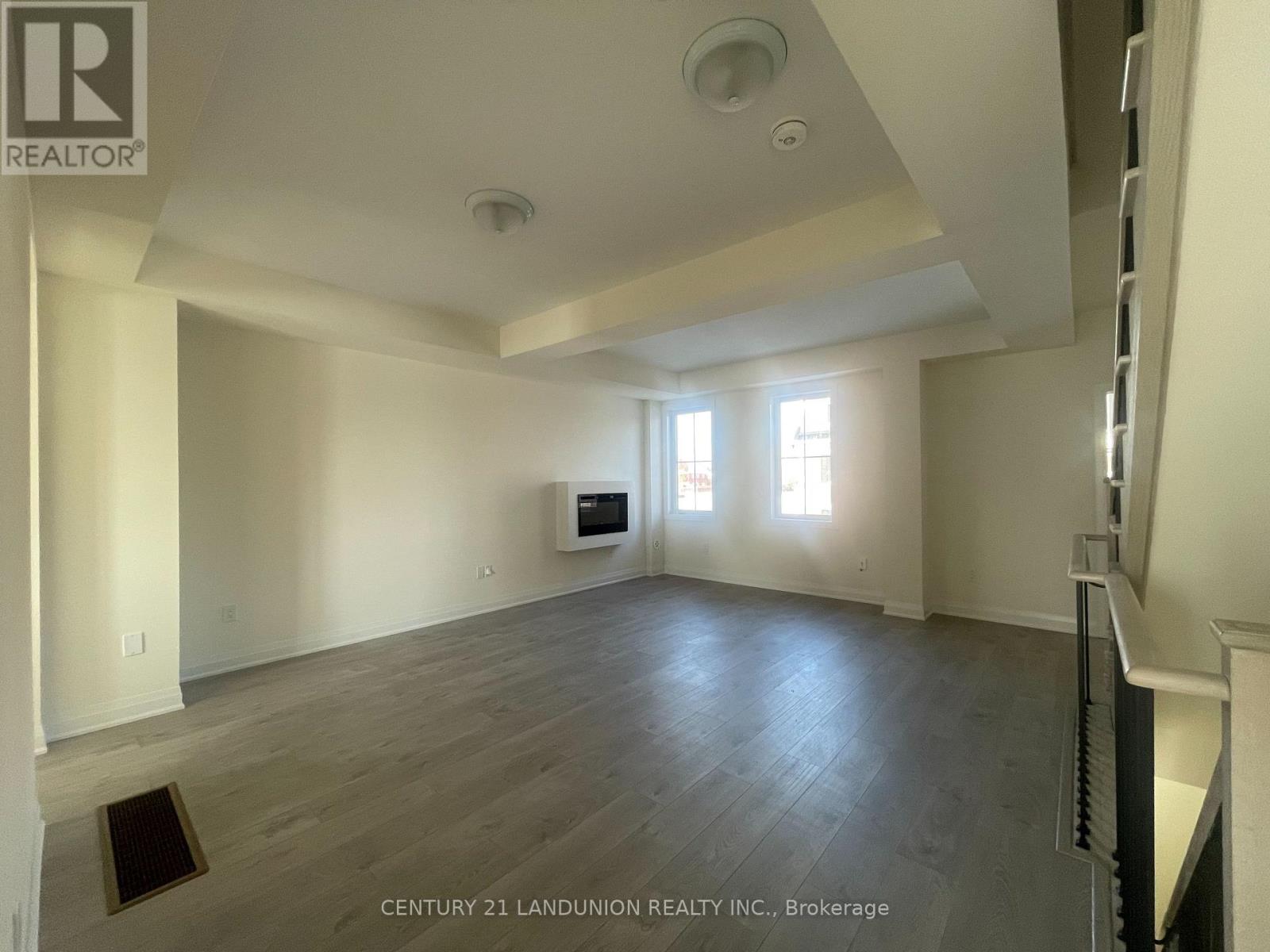 17 Mcconaghy Court, Vaughan, Ontario  L6A 5C1 - Photo 15 - N12708462