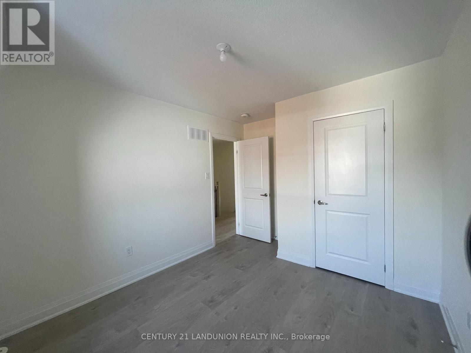 17 Mcconaghy Court, Vaughan, Ontario  L6A 5C1 - Photo 23 - N12708462