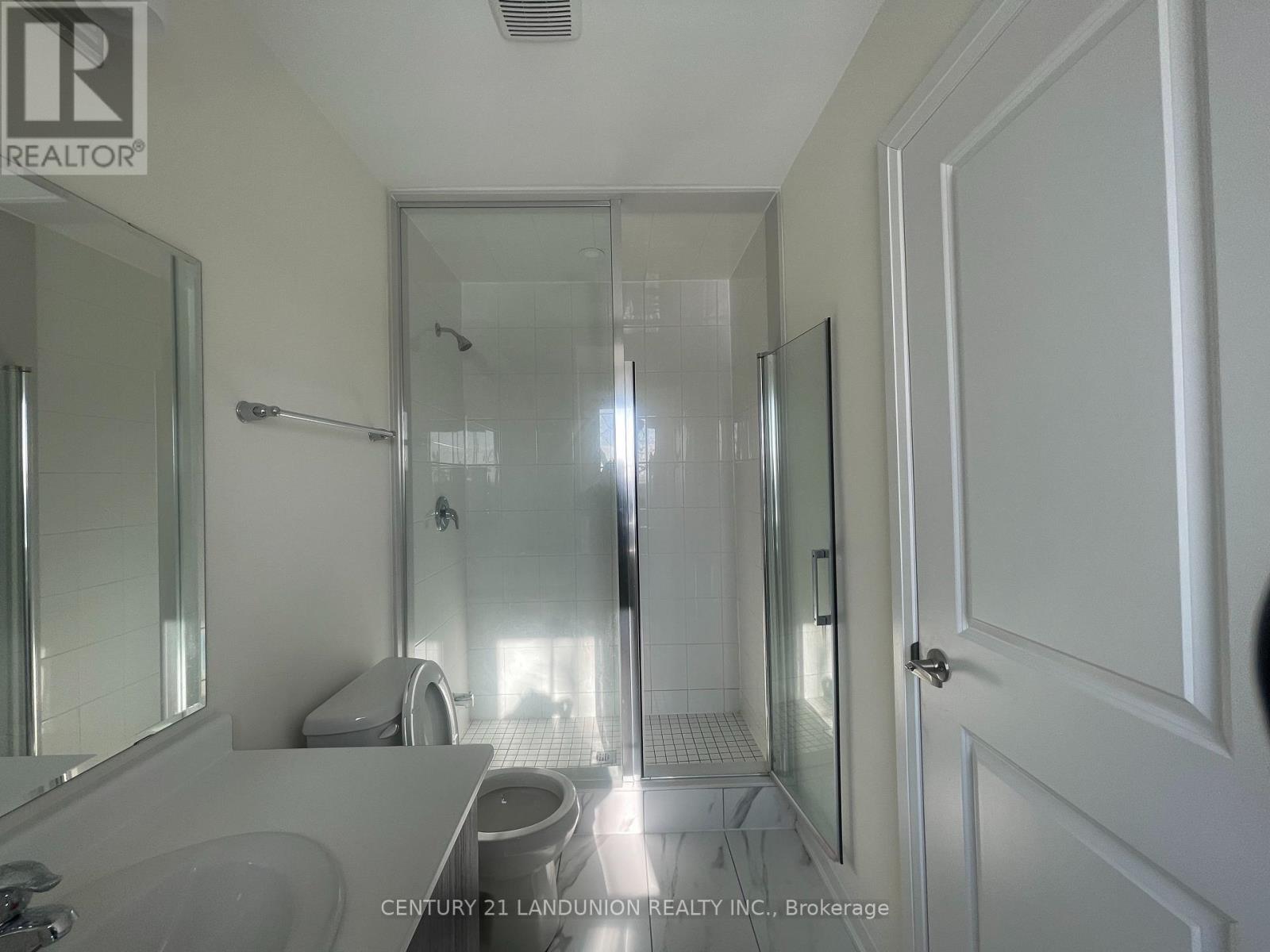 17 Mcconaghy Court, Vaughan, Ontario  L6A 5C1 - Photo 31 - N12708462