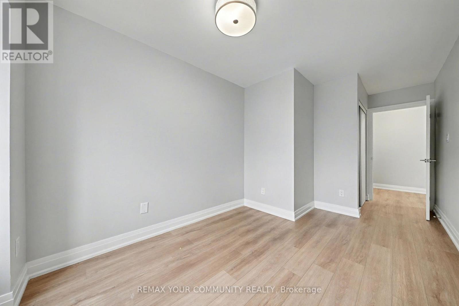 207 - 21028 Dalton Road, Georgina, Ontario  L0E 1L0 - Photo 12 - N12708490