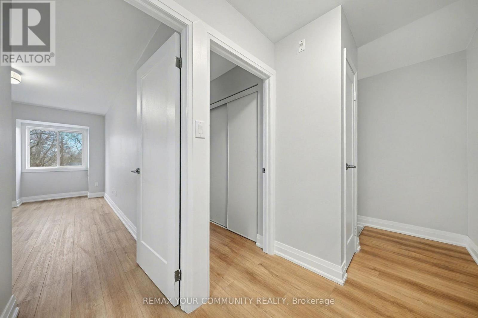 207 - 21028 Dalton Road, Georgina, Ontario  L0E 1L0 - Photo 8 - N12708490