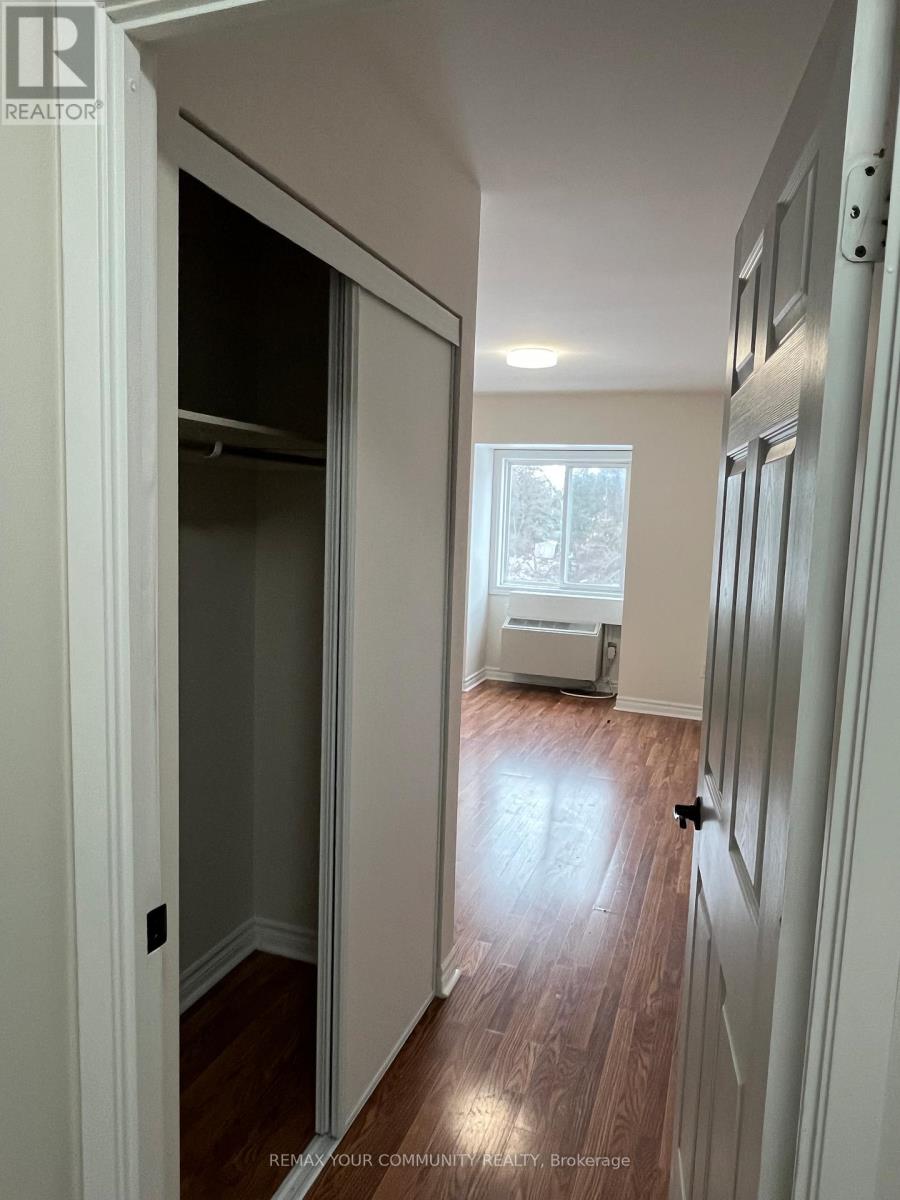 214 - 21028 Dalton Road, Georgina, Ontario  L0E 1L0 - Photo 10 - N12708516